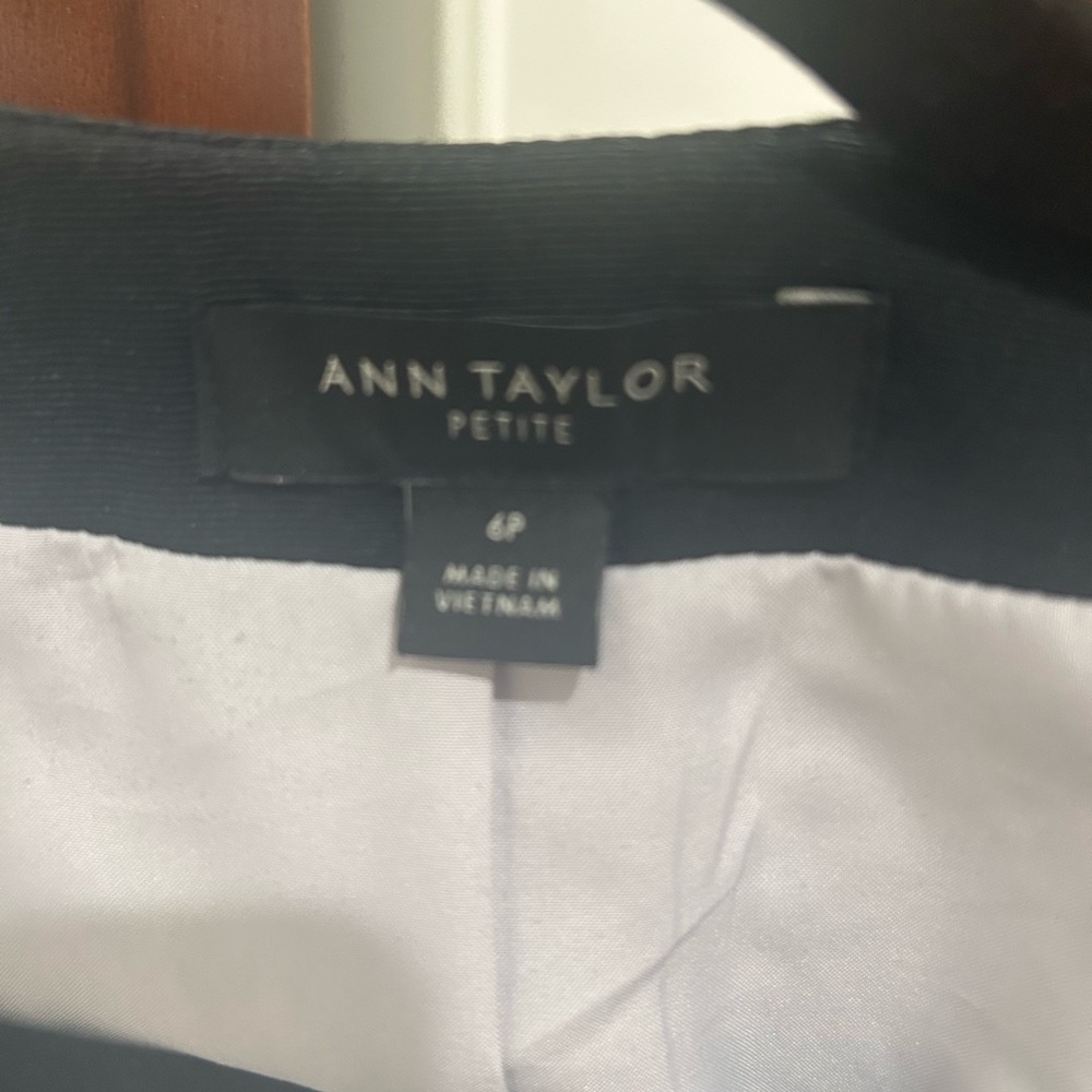 Ann Taylor cardigan/blazer 6P